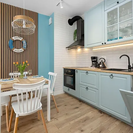 Apartamento Klimatyzowany Z Balkonem I Parkingiem By Renters